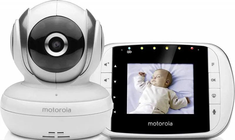 Orrore in Inghilterra: bimba si strangola col cavo del baby monitor