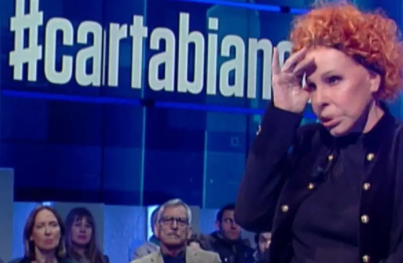 Ornella Vanoni apolitica commenta: "Matteo Salvini è il ce l'ho duro"