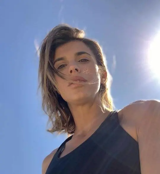 Elisabetta Canalis nostalgica in lingerie
