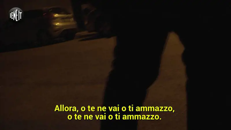 "Spegni la telecamera o ti faccio la faccia tanta": aggredita a Palermo la "iena" La Vardera