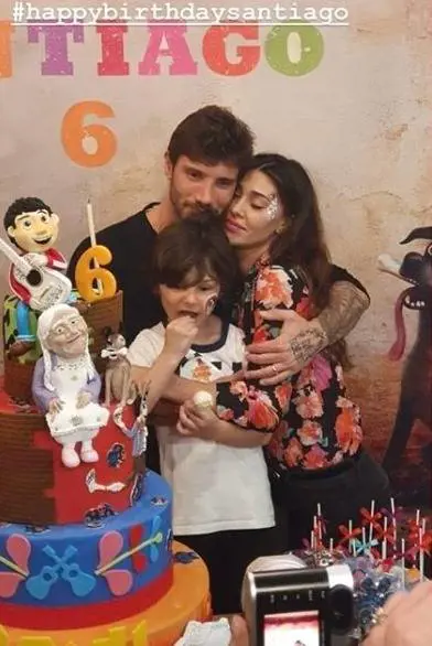 Stefano De Martino e quel tenero abbraccio a Belen...