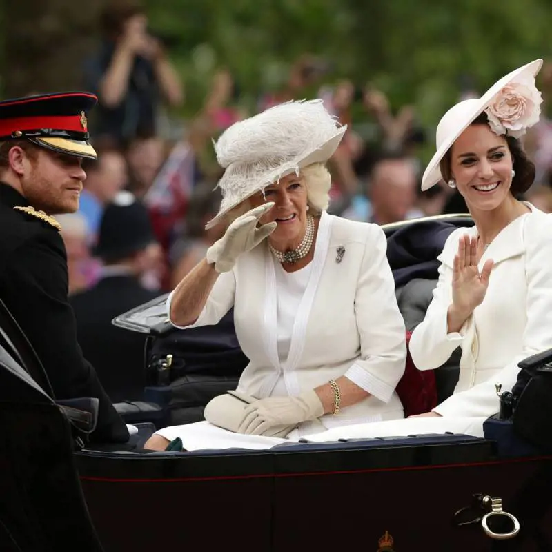 Le rivelazioni del maggiordomo su Camilla e Meghan