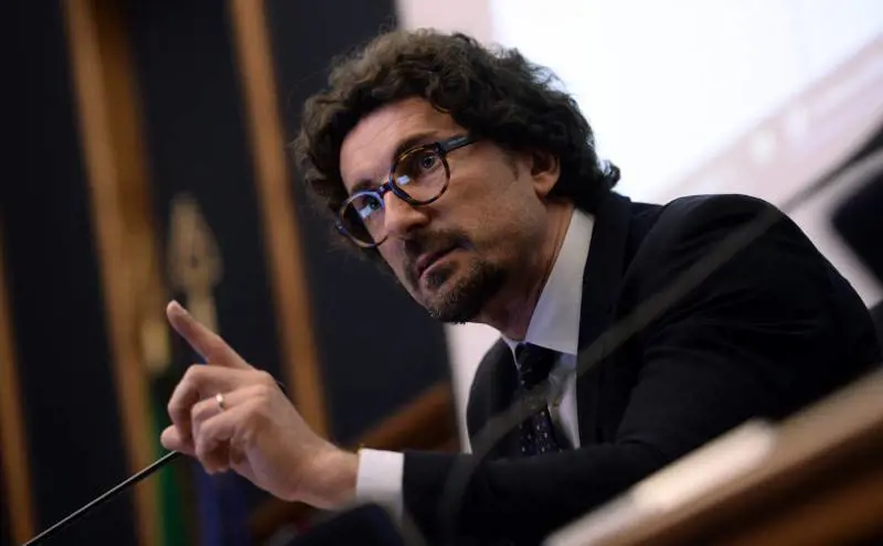 Autostrade, è scontro sulle nuove tariffe