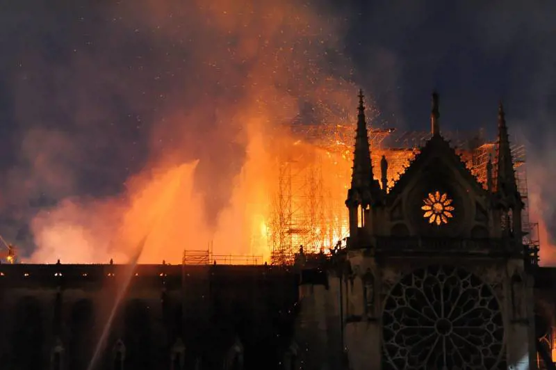 Nascerà una nuova cattedrale Ma sarà una copia senza anima