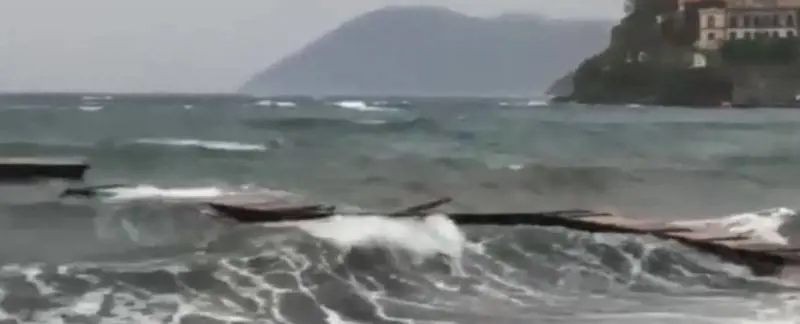 Giulianova, ecco chi è il 14enne disperso in mare