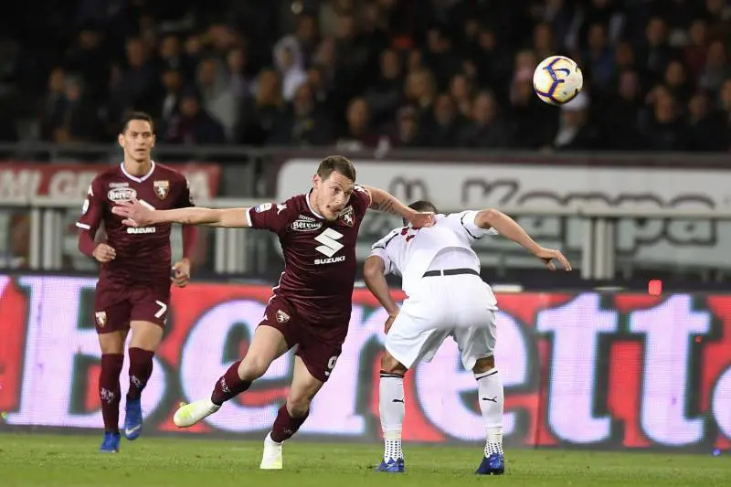 Milan, notte fonda a Torino: i rossoneri perdono 2-0. Espulso Romagnoli