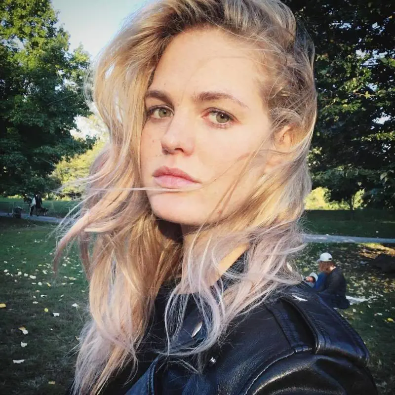Erin Heatherton nei guai: la ex di DiCaprio è finita in bancarotta