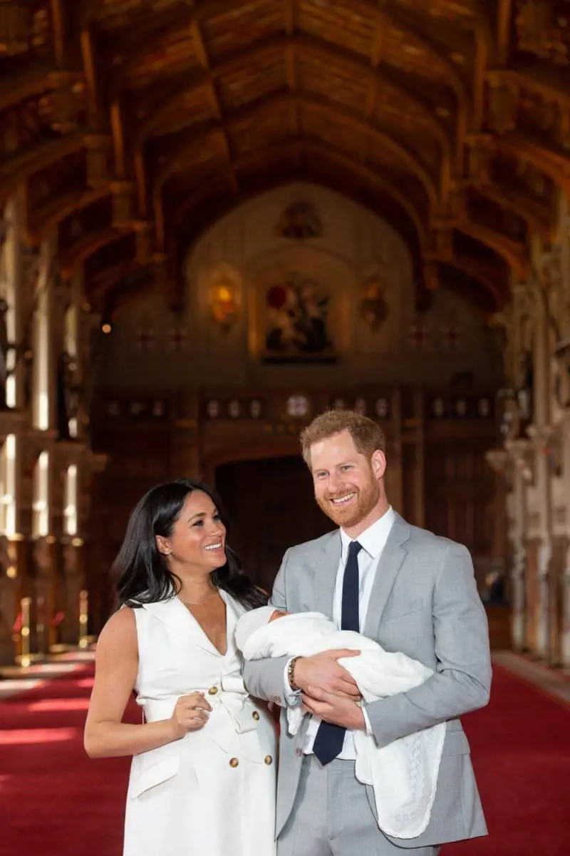 Harry, principe del popolo presenta al mondo Archie