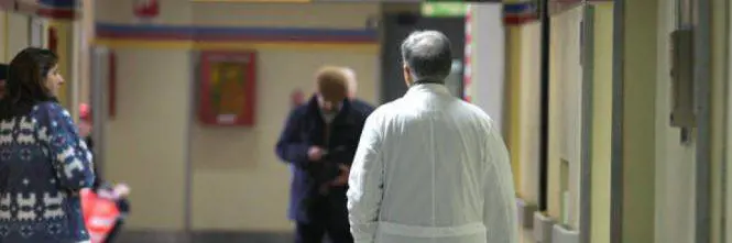 Tumore alle ossa: sintomi, cause e terapie