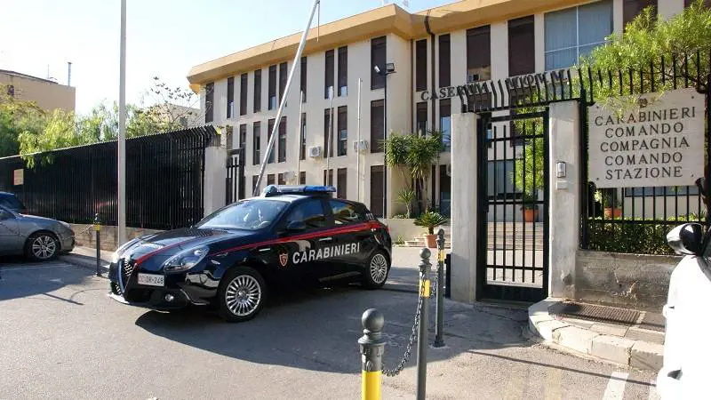 Reddito di cittadinanza: denunciata coppia di furbetti, lui faceva l'operaio in nero
