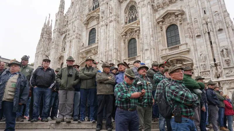 Sfilata infinita dei 90mila Appello dell'Ana Milano: "Ora ripristinare la leva"