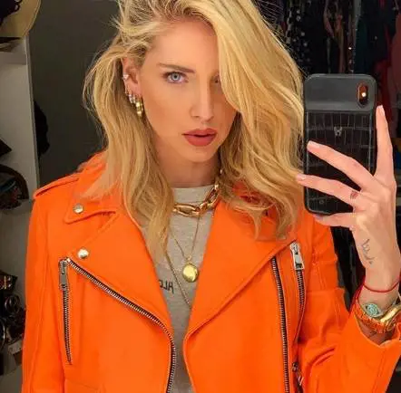 Chiara Ferragni stile Sailor Moon non piace: "Hai un maialino in testa?"