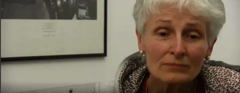 La prof sospesa ora si difende: "Nessuno è stato offeso nel video"