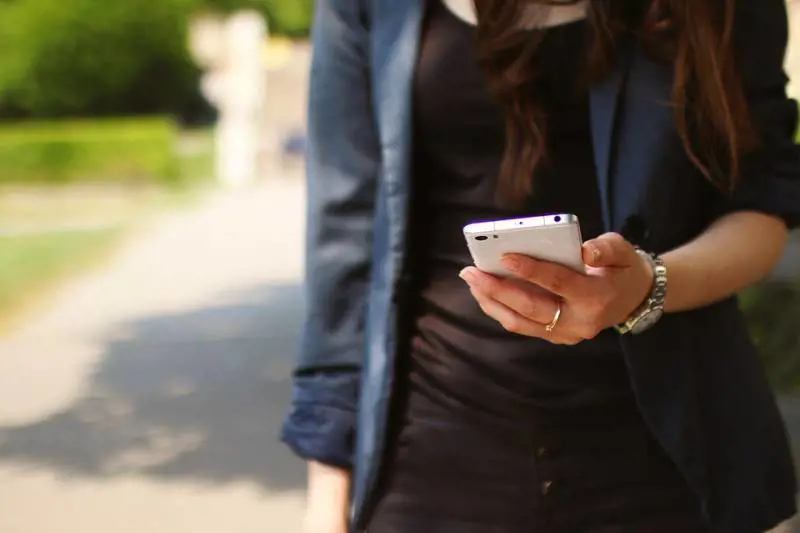 L'uso del cellulare (forse) non favorisce il cancro