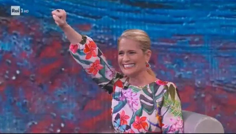 Heather Parisi si schiera con i manifestanti di Hong Kong 