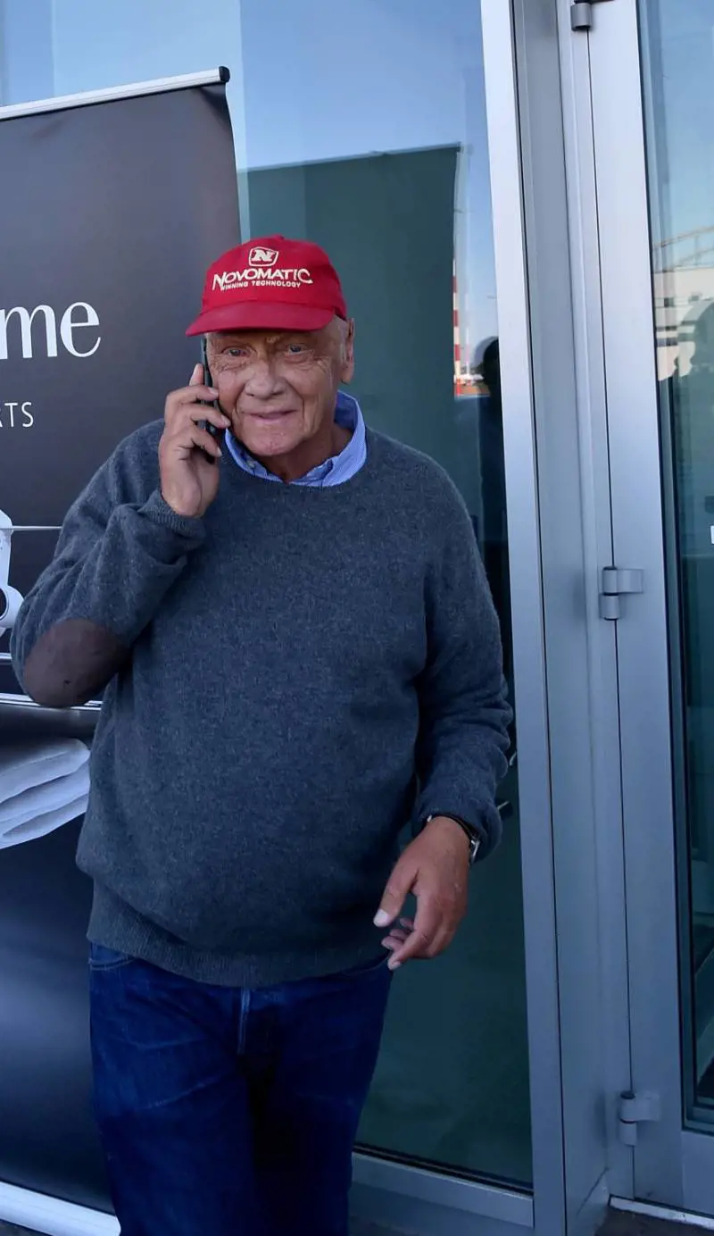 La Ferrari saluta Lauda: “Resterai per sempre nei nostri cuori”