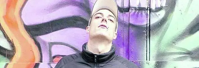 Morto dj accoltellato dall'amico al rientro dal rave party