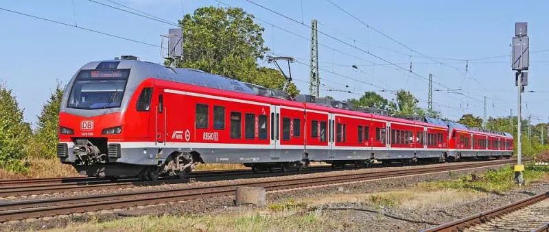 Pretende prestazioni sessuali da chi non ha il biglietto del treno