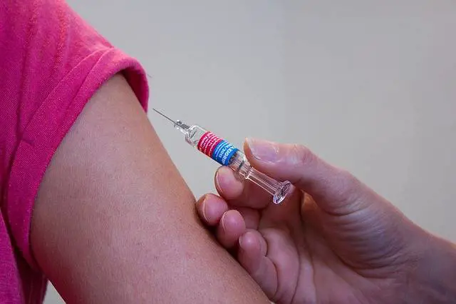 Bimba non vaccinata contrasse il tetano: ora è fuori pericolo