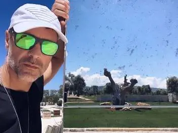Raoul Bova apre una masseria in Puglia