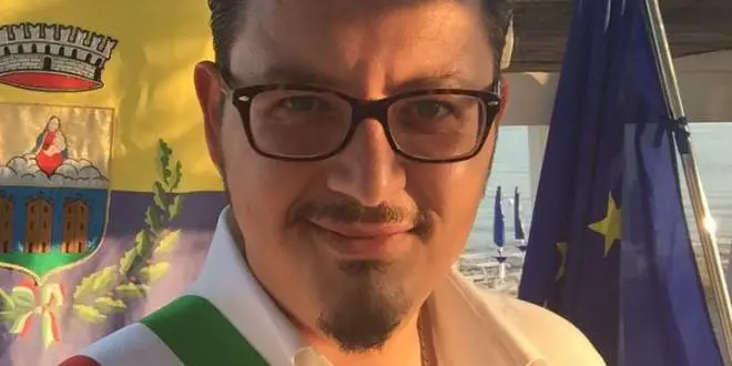 Maruggio, Longo di nuovo sindaco in splendida solitudine. Era l'unico candidato