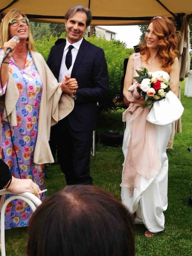 FOTO Il matrimonio di Milena Miconi ilGiornale.it FOTO Il matrimonio di Milena Miconi ilGiornale.it