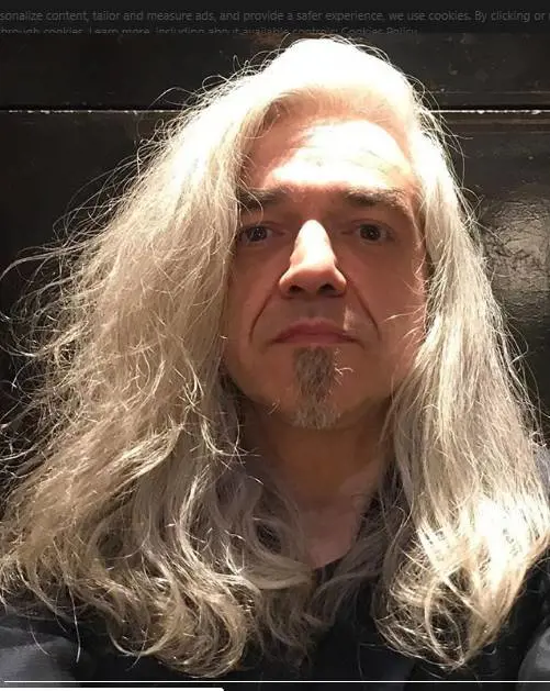 La disperazione di Morgan: “Nella mia casa c'è tutta la mia vita, non la lascerò mai”