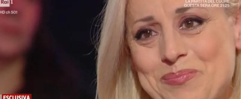 Lacrime per Cristiana Ciacci a sei anni dalla scomparsa di Little Tony