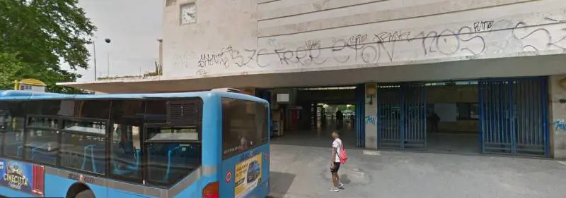 Google Maps Street View