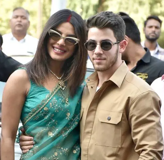 Priyanka Chopra smentisce la visita a Meghan: "Notizia falsa, stavo lavorando"