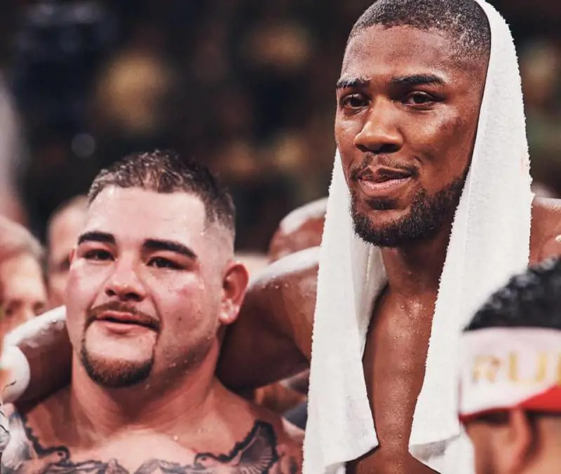 Boxe, impresa di Ruiz: messo ko Joshua