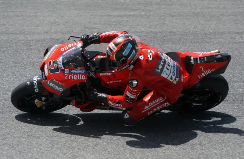 Girotondo Ducati, ecco Miller Petrucci ai saluti. Anzi, no...