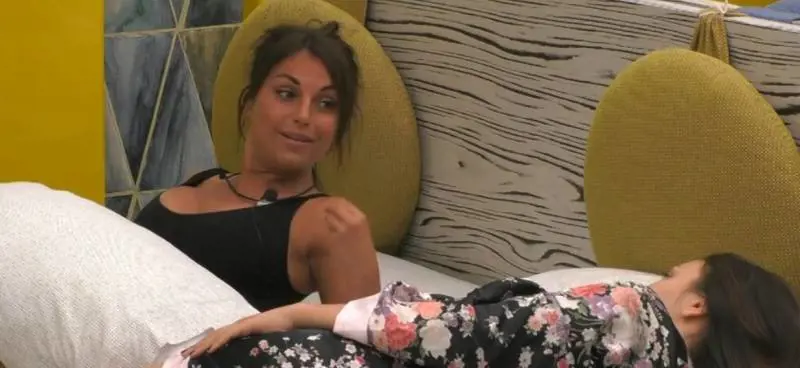 Gf, Francesca De André: "Taylor Mega è venuta a farsi Gennaro ma non ce l'ha fatta"