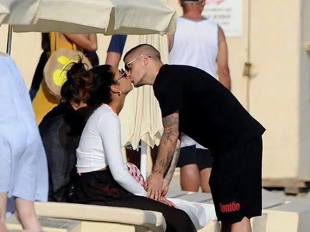 Il calciatore Marco Verratti lascia moglie e figli per Jessica Aidi