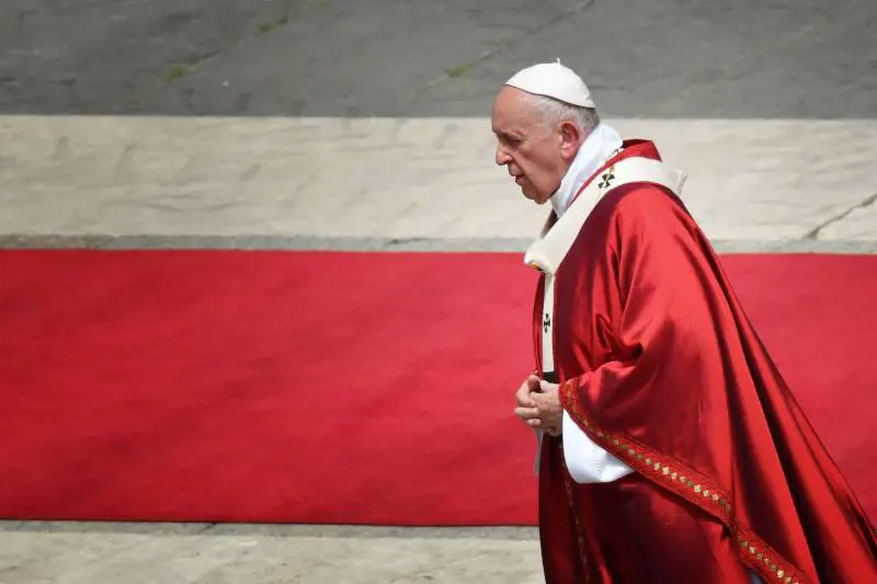 Abolire l'ora di religione: la mozione contro la Chiesa