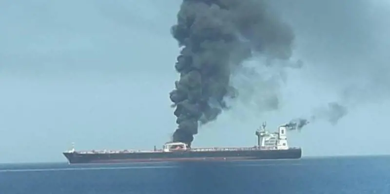 Oman, silurate due petroliere Washington accusa Teheran