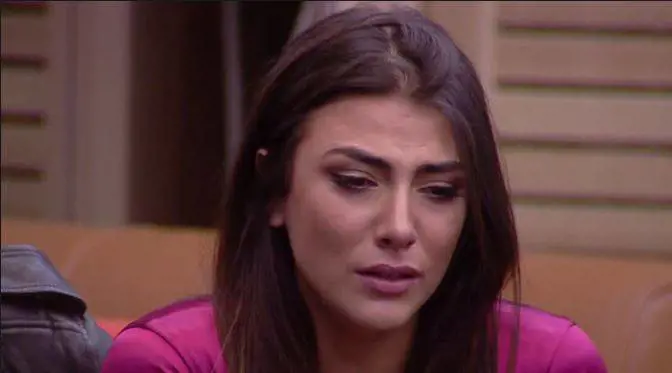 Giulia Salemi non dimentica Monte: "Quanto può fare rumore un sorriso?"