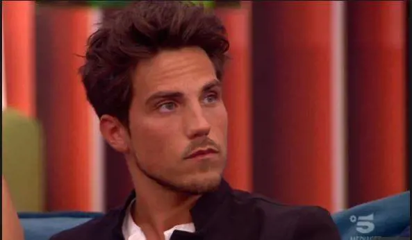 Gf, Daniele frequenta Erica? "Potrebbe stirarmi le camicie"