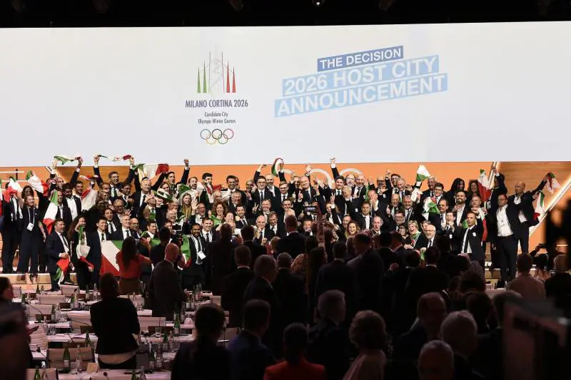 Milano-Cortina vincitrice: la gioia della delegazione azzurra
