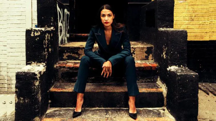 Ocasio-Cortez litiga con un superstite dell'Olocausto 