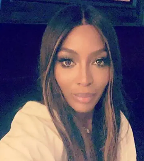 Naomi Campbell premiata con il Fashion Icon Awards 2019