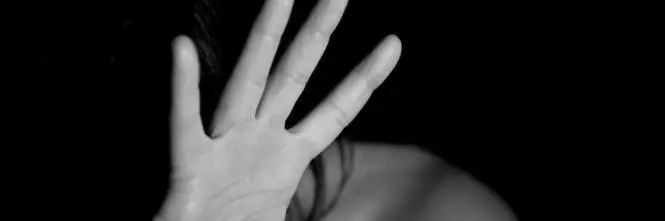 Picchia disabile e posta video su Facebook: "Era solo uno scherzo"