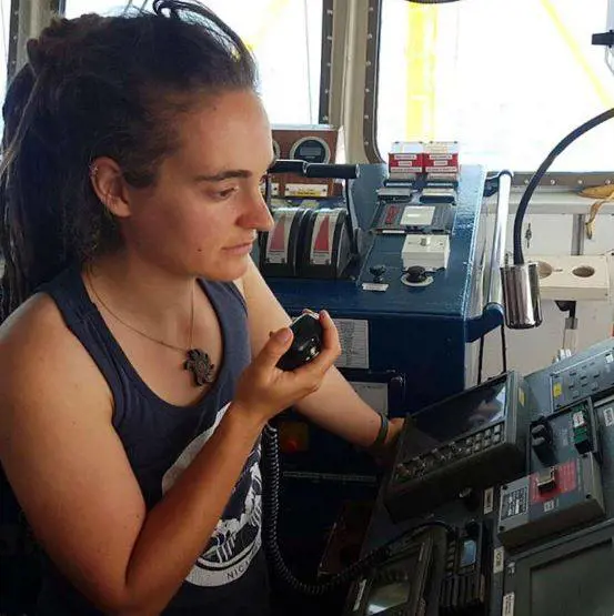 L'ira della Gdf contro la toga: "Noi rischiamo la vita e Carola passa da eroina"