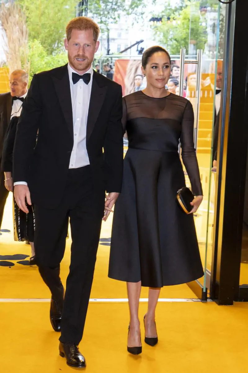Seconda uscita ufficiale per Meghan alla prima europea de Il Re Leone