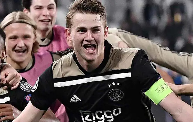 Questa Juve è pigliatutto. De Ligt per alzare il muro, Icardi e Chiesa nel mirino