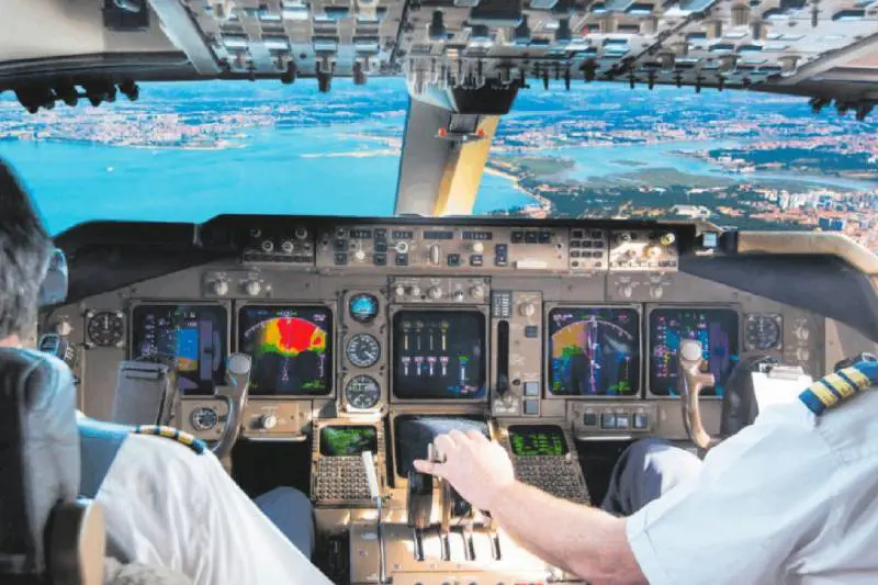 Via ai piloti per corrispondenza (e con tanti abbiamo già volato)