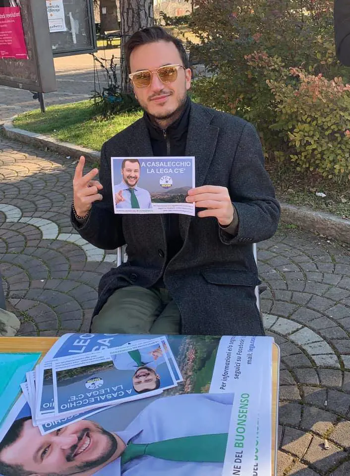 Gay, il blitz della sinistra: cancella "padre" e "madre". Ora arriva "altro genitore"