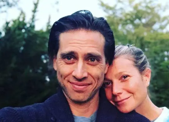Gwyneth Paltrow cede: dopo un anno di matrimonio va a vivere col marito