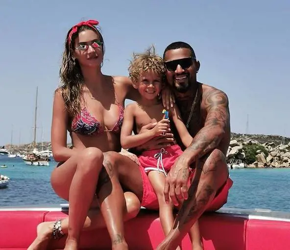 Boateng continua a corteggiare Melissa Satta anche dopo essere tornati insieme