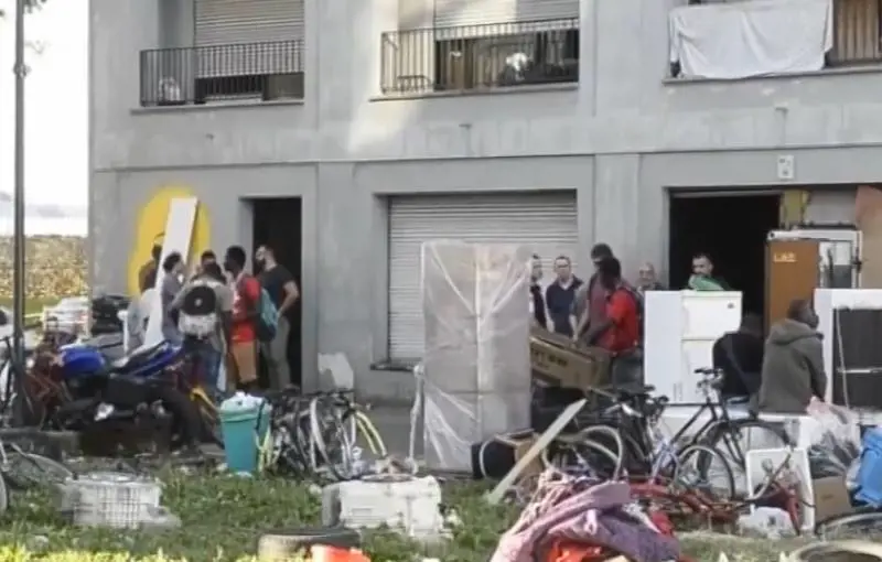 Torino, gambiano sputa poi rompe gamba al 49enne che lo rimprovera